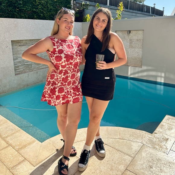 bellahutchison